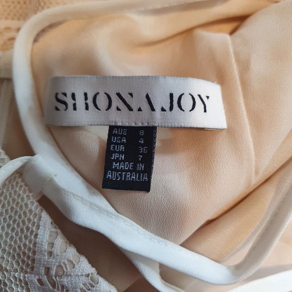 Shona Joy Sze 8 Lace Dress cocktail white tie back open races AS NEW b - Picture 6 of 8